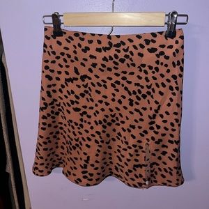 Beginning boutique patterned skirt